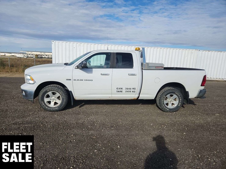 2012-ram-1500-slt-image-19