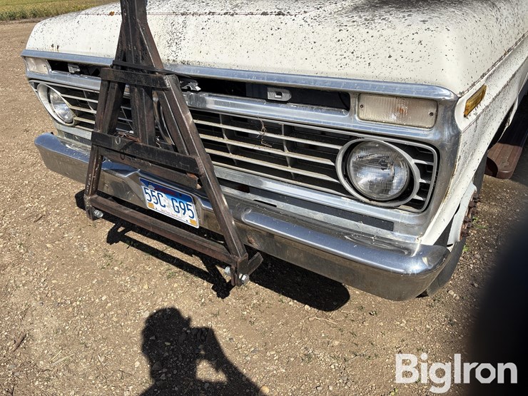 1975-ford-f350-image-10