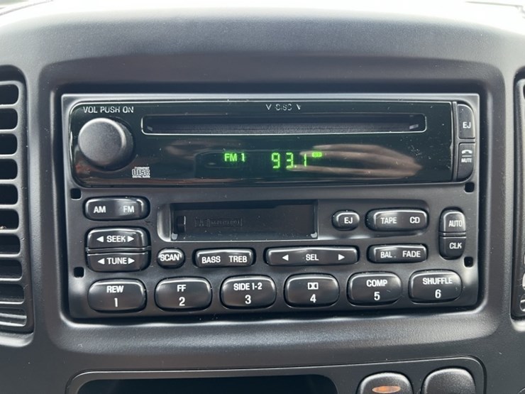 2002-ford-escape-image-29