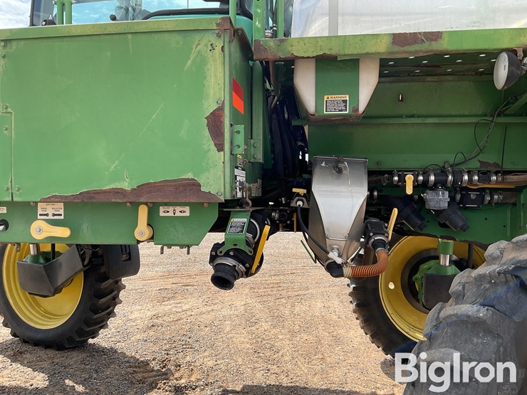 2011-john-deere-4830-image-16