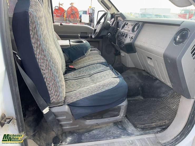 2009-ford-f350-image-14