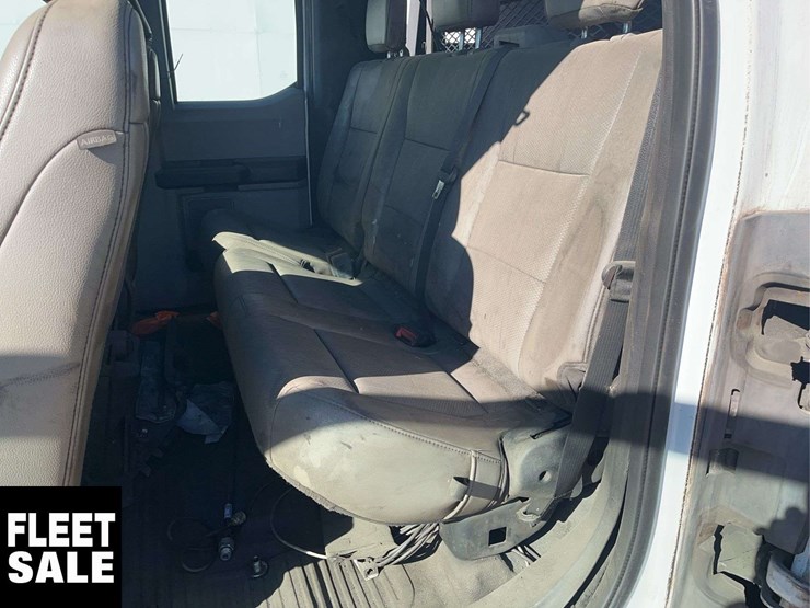 2020-ford-f550-image-15