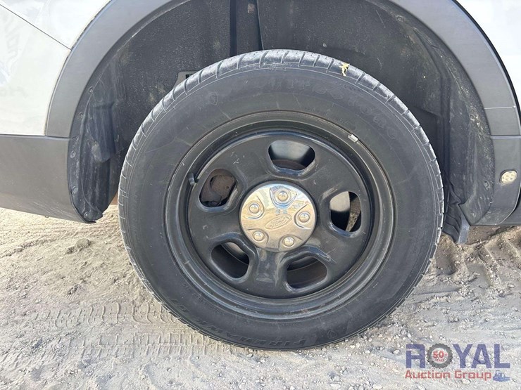 2016-ford-explorer-image-20