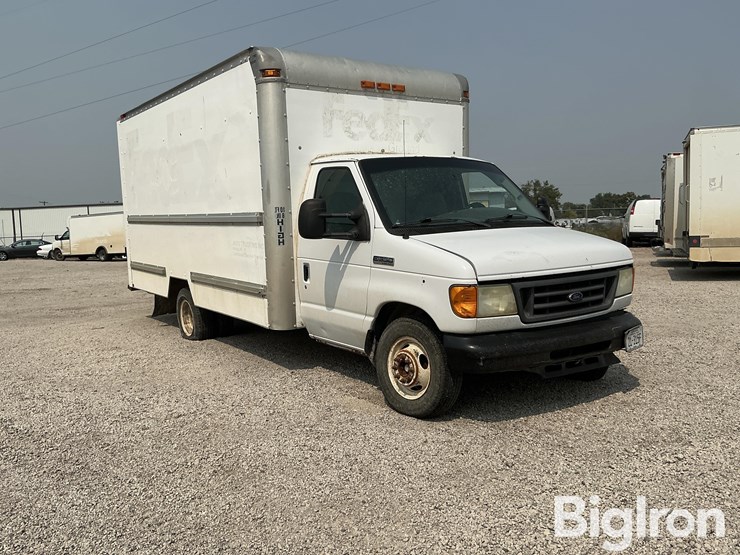 ford-e350-image-3