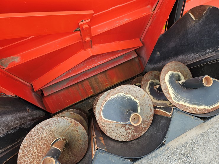 2010-kuhn-knight-3130-image-7