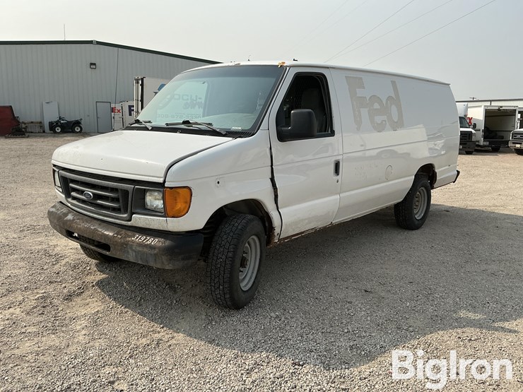 2006-ford-e350-image-1