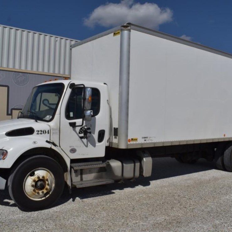 2022 FREIGHTLINER BUSINESS CLASS M2 100