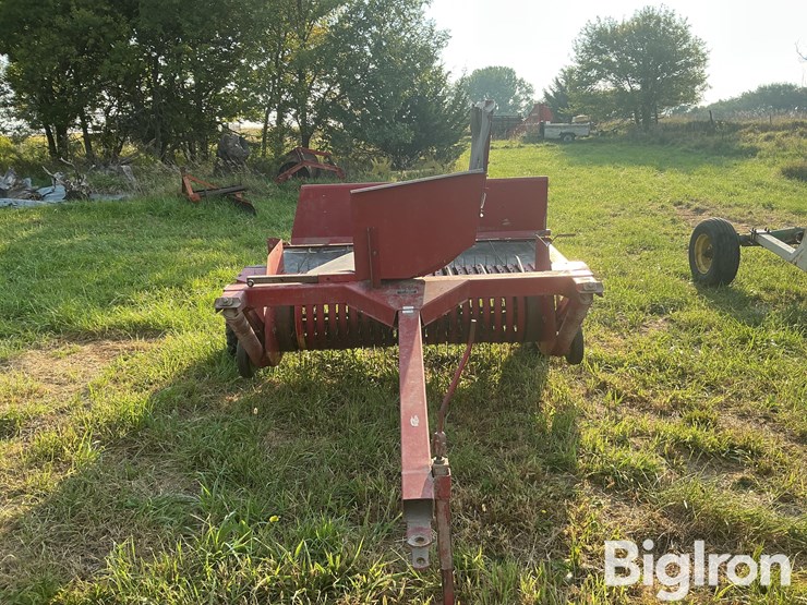 new-holland-166-image-2