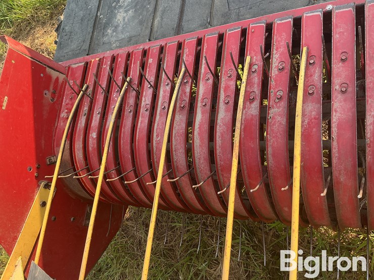 new-holland-166-image-15