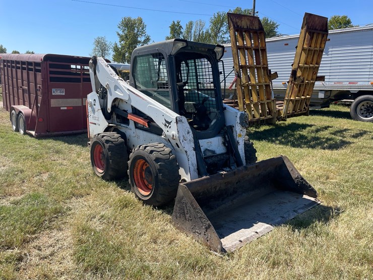 2015-bobcat-s750-image-2
