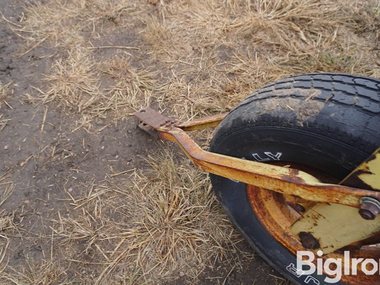 john-deere-640-image-9