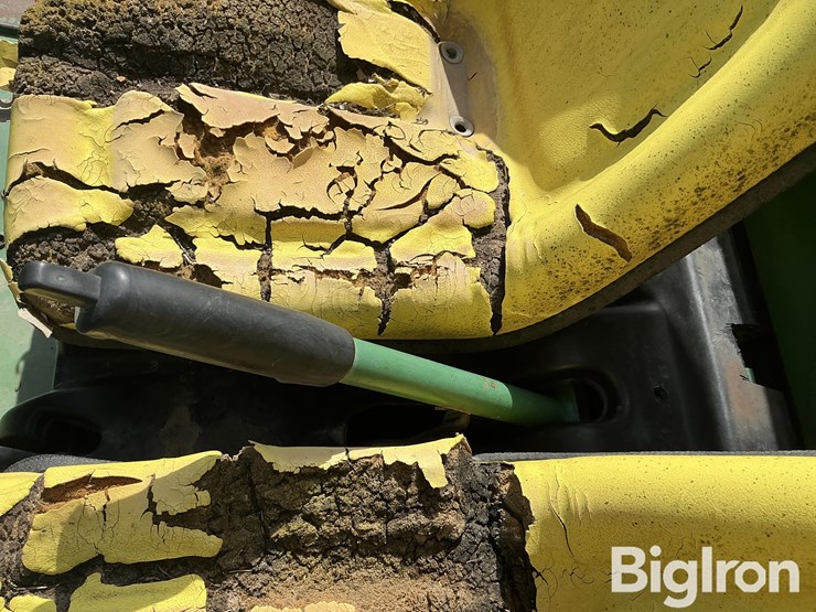 john-deere-gator-image-17