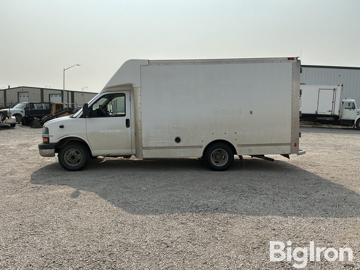 chevrolet-express-g3500-image-8