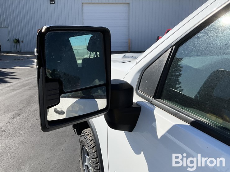 2021-chevrolet-silverado-2500-image-13