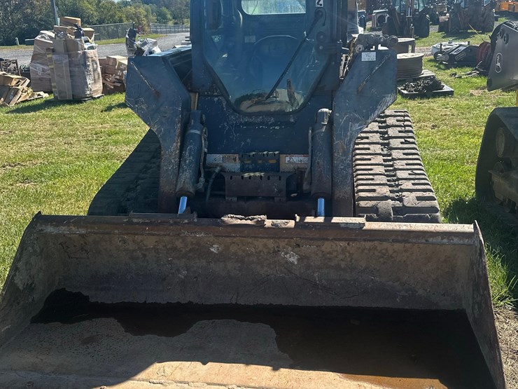 deere-333e-image-3