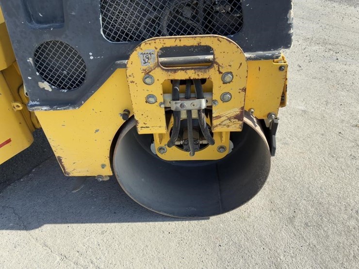 2017-bomag-bw900-50-image-7