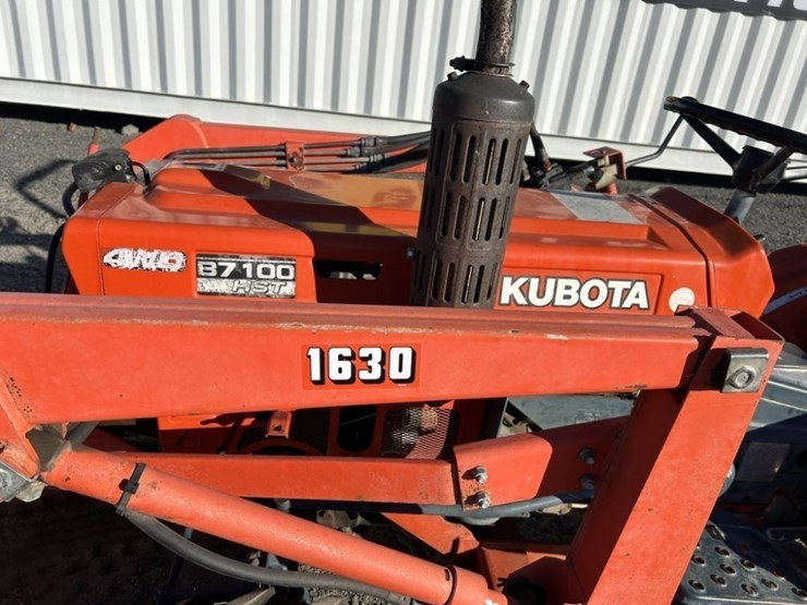 kubota-b7100-image-10