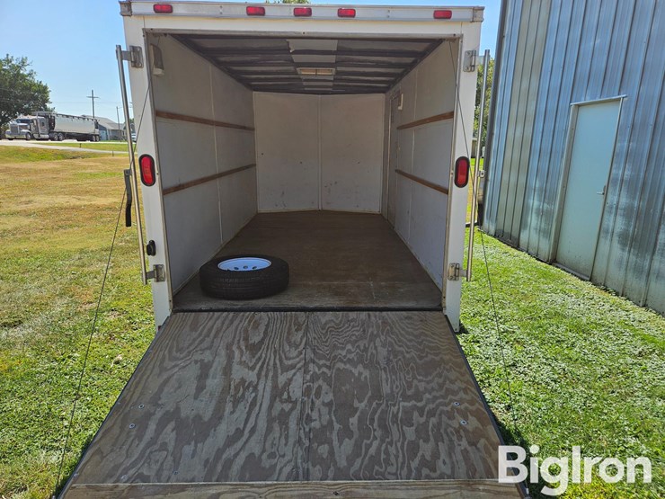 2005-american-hauler-image-14