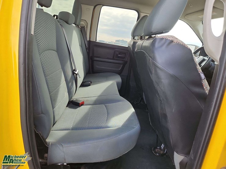 2019-ram-1500-classic-image-17