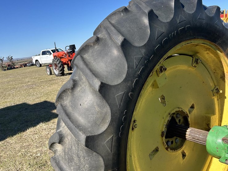 deere-tires-image-13