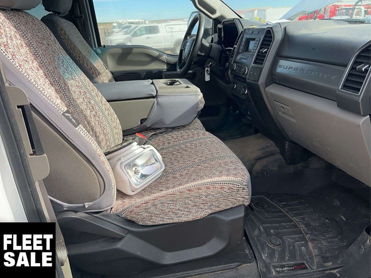 2018-ford-f350-image-15