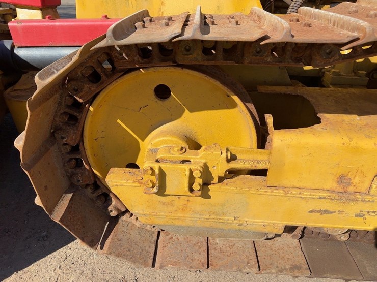 1994-caterpillar-d3c-iii-image-25
