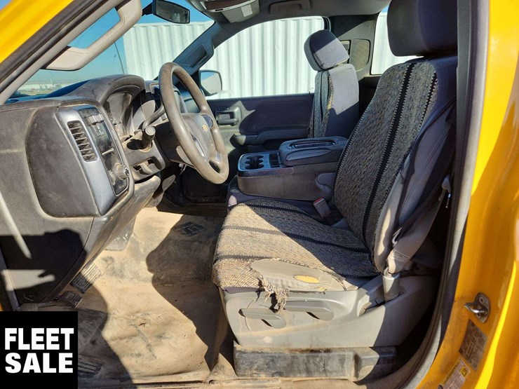 2016-chevrolet-silverado-2500hd-image-14