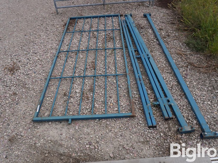 sydell-82"x36"-gate-&-braces-image-8