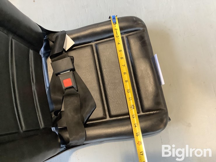 universal-seat-image-12