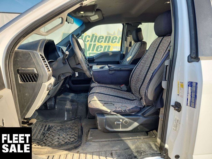 2018-ford-f350-image-15