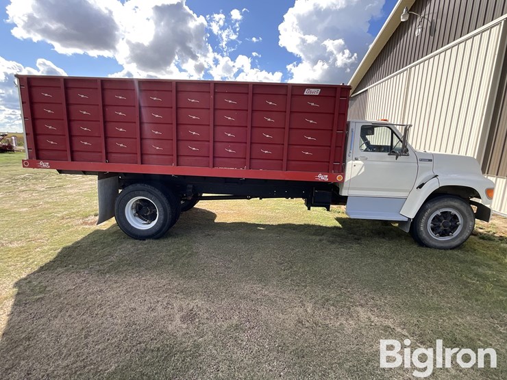 1995-ford-f700-image-4