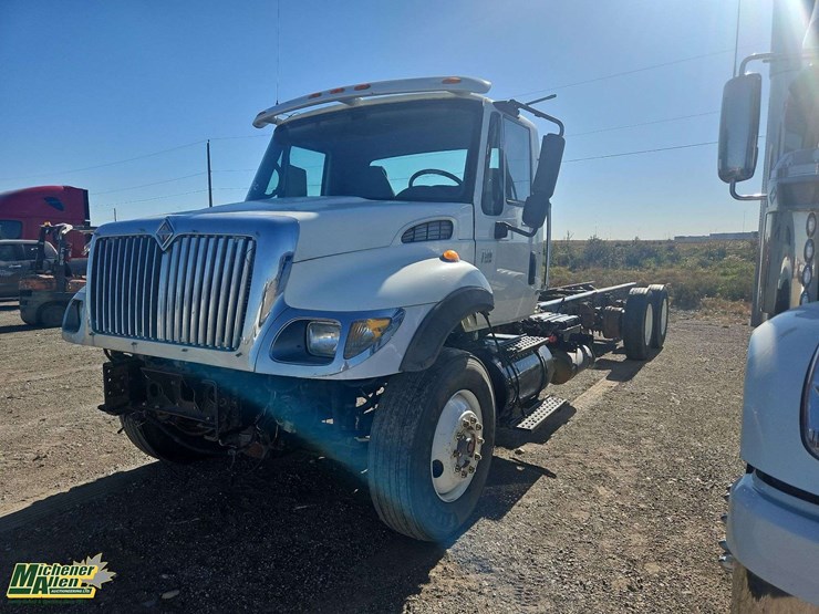 2007-international-workstar-7500-image-1