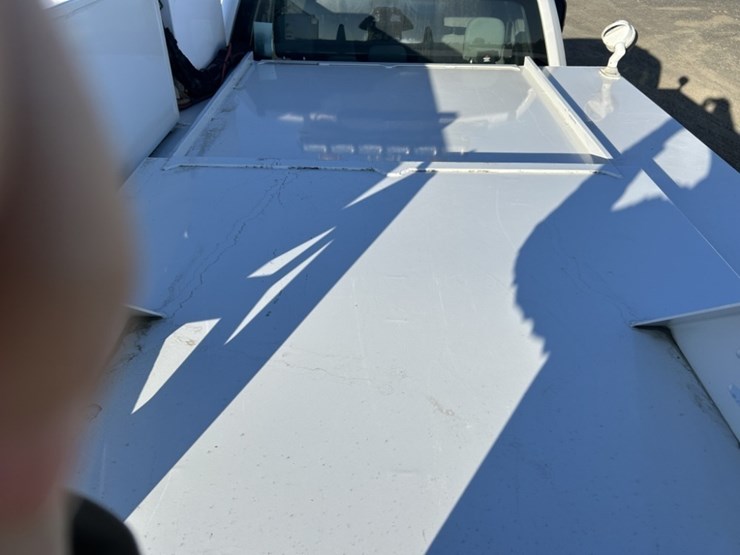 2017-ford-f350-image-15