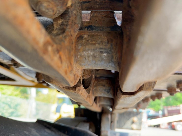 2017-caterpillar-307e2-image-23