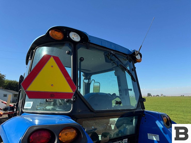 2014-new-holland-t4.105-image-27