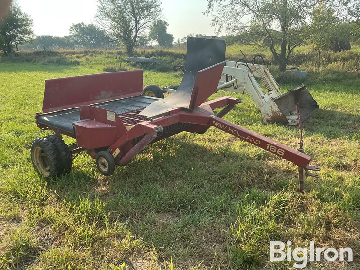 new-holland-166-image-3