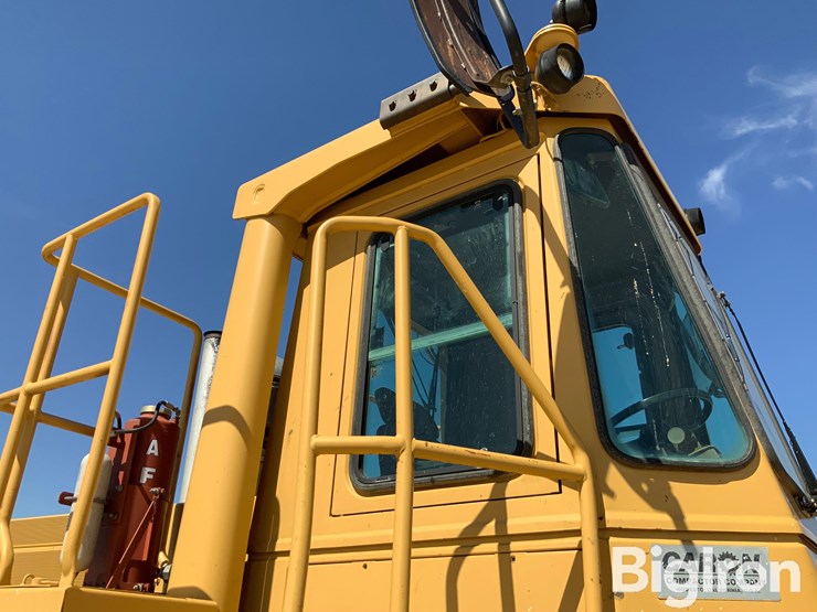 caterpillar-816b-image-15