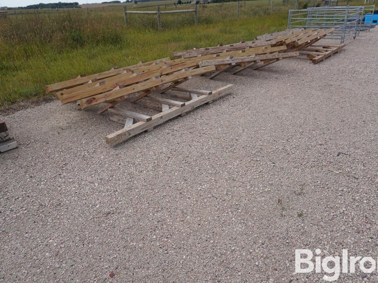 shipping-container-shelving-image-3