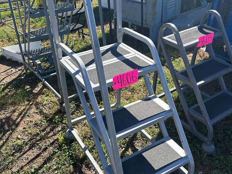 step-ladder-image-2