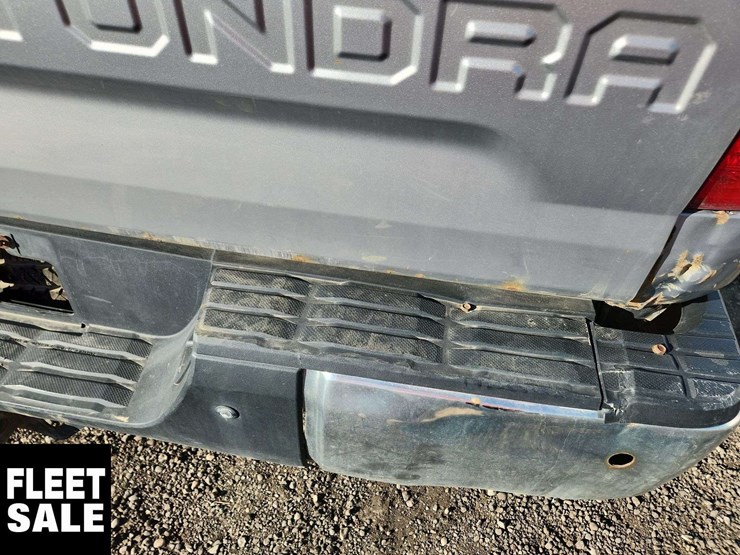 2017-toyota-tundra-image-33