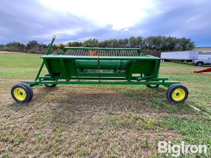 john-deere-212-image-6