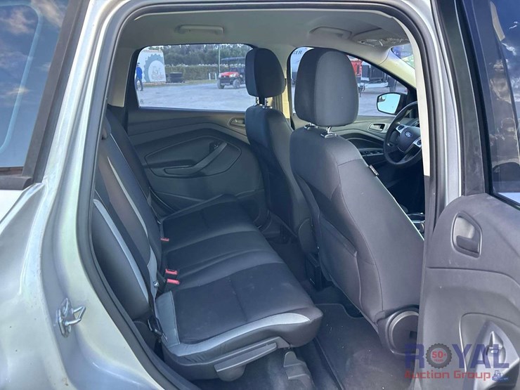 2016-ford-escape-image-21