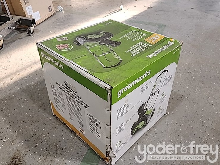 greenworks-20"-13a-snow-thrower-image-2
