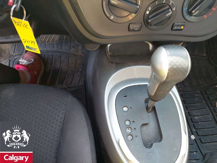 2012-nissan-juke-image-11