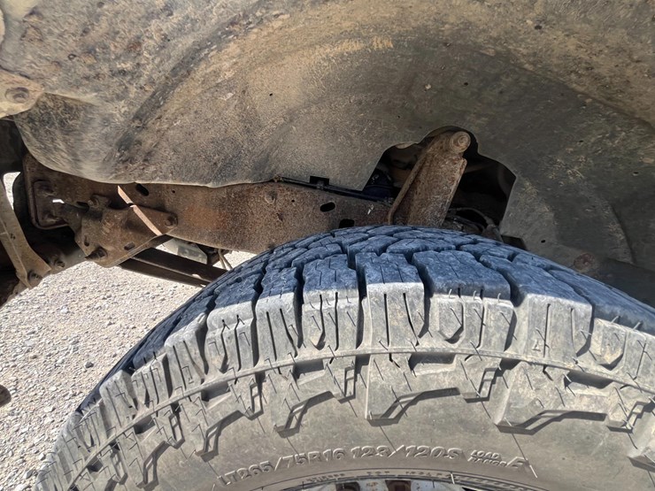 1999-ford-f350-xl-image-11