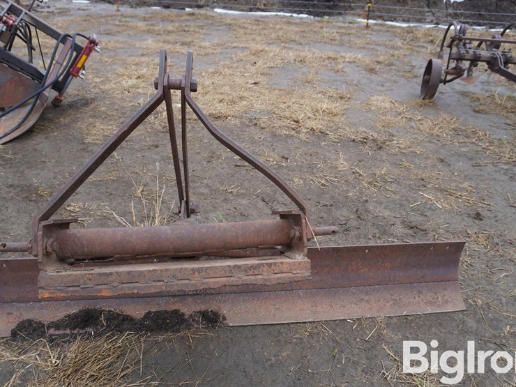 8'-3-pt-blade-image-13