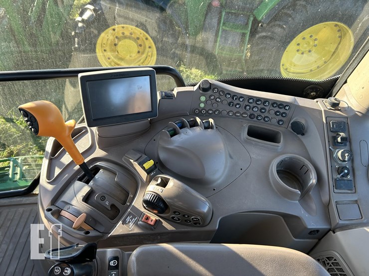 john-deere-6175r-image-48