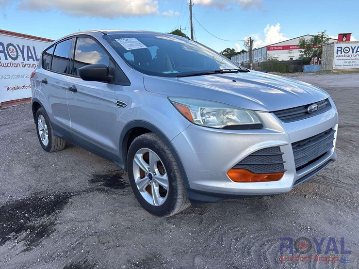 2016-ford-escape-image-2
