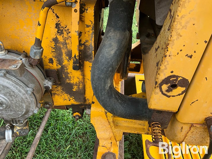 minneapolis-moline-hd2204a-image-19