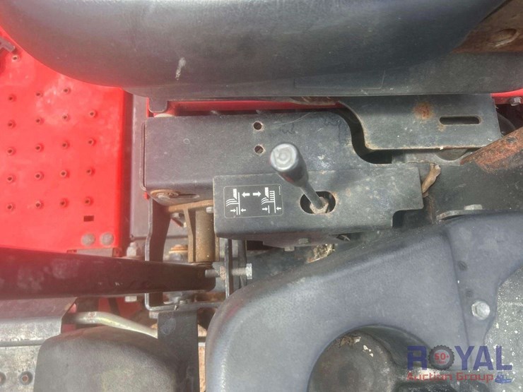 gravely-260z-image-13